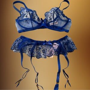 Agent Provocateur NEW Set Jayce Plunge Underwire Bra with Suspenders Garter Blue